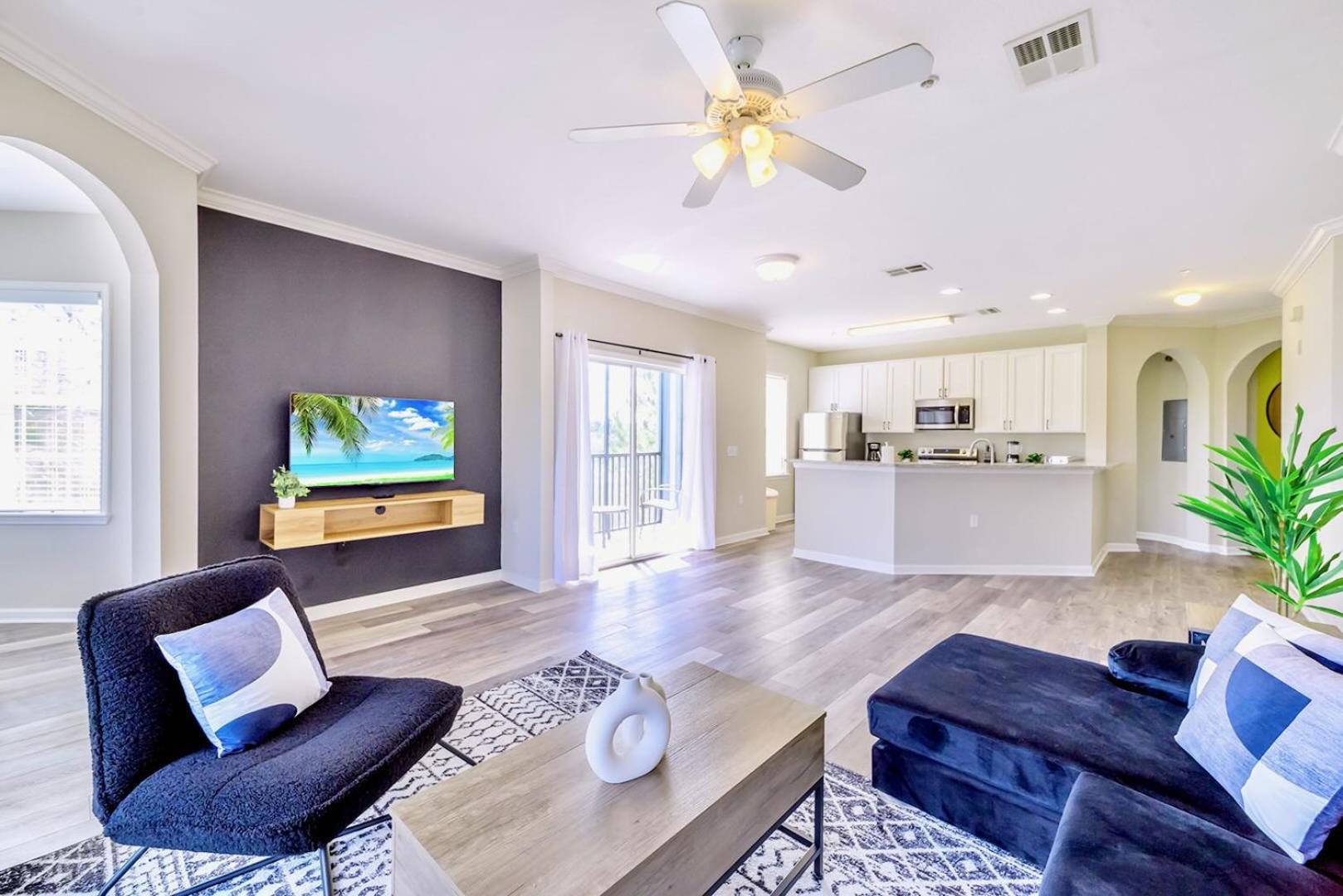 Cozy 2Br Condo - Private Balcony - Near Disney Orlando Kültér fotó