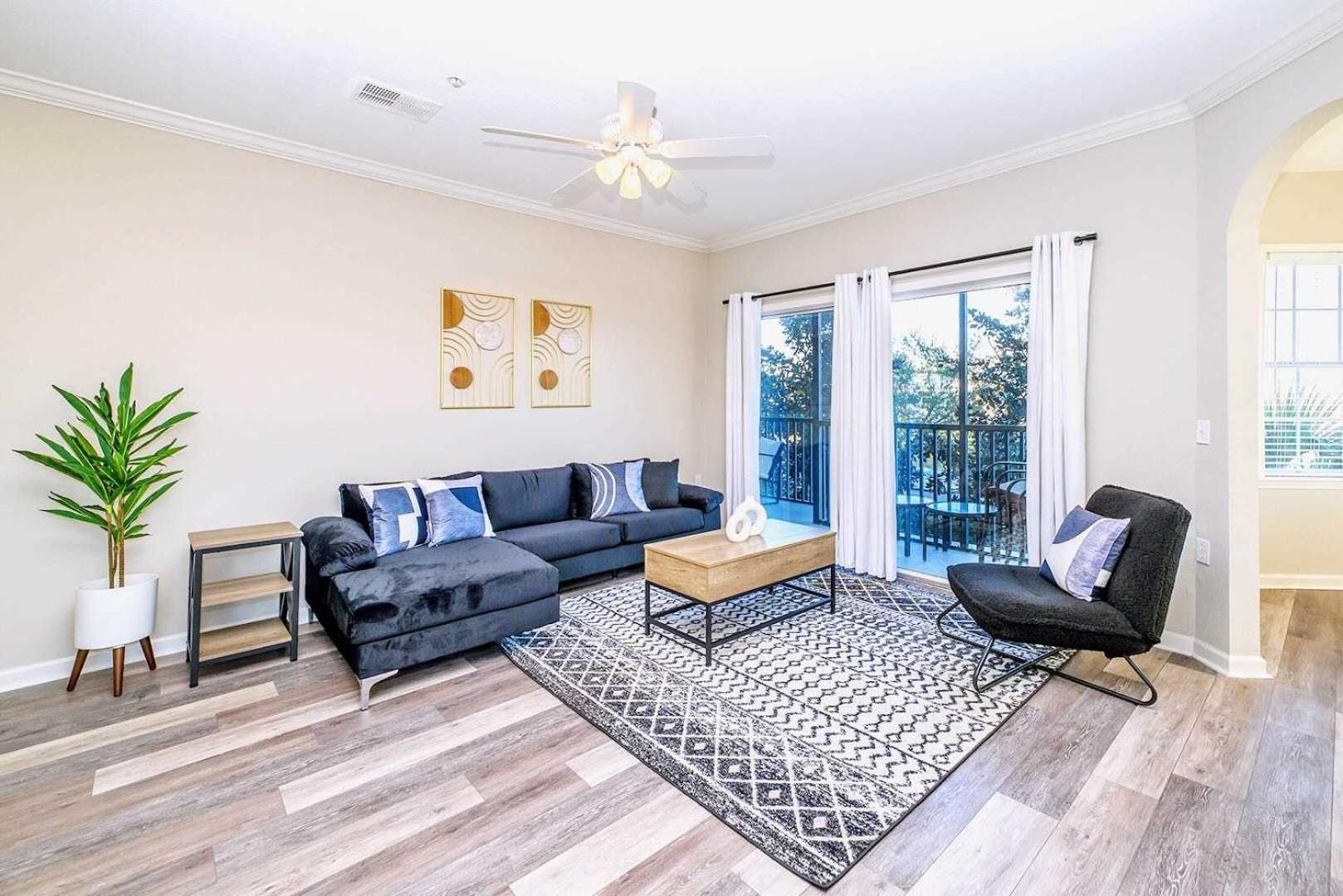 Cozy 2Br Condo - Private Balcony - Near Disney Orlando Kültér fotó