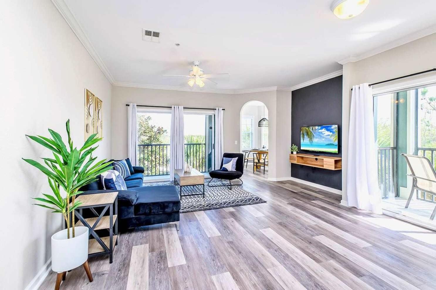 Cozy 2Br Condo - Private Balcony - Near Disney Orlando Kültér fotó